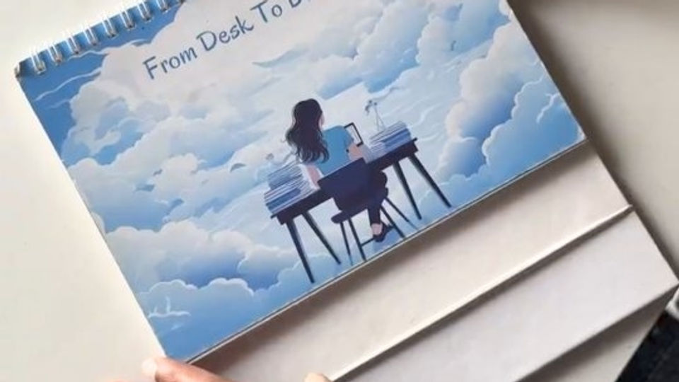 Undated calendar planner – start anytime, plan with intention